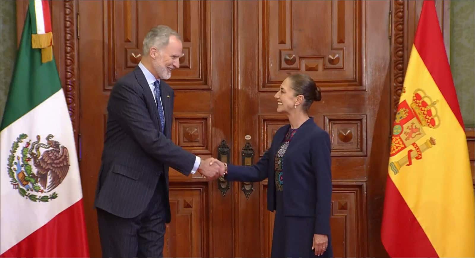 Claudia Sheinbaum recibe a Felipe VI en Palacio Nacional