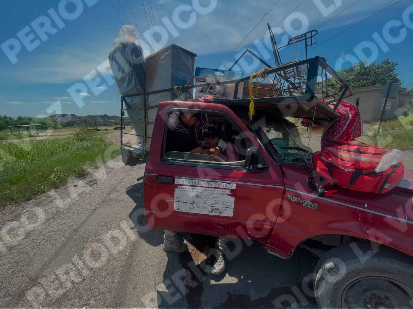 Choca contra tractocami&oacute;n en Nueva Rosita