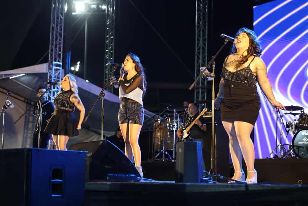 Saltillenses disfrutan del Festival Internacional de las Artes Saltillo 2026