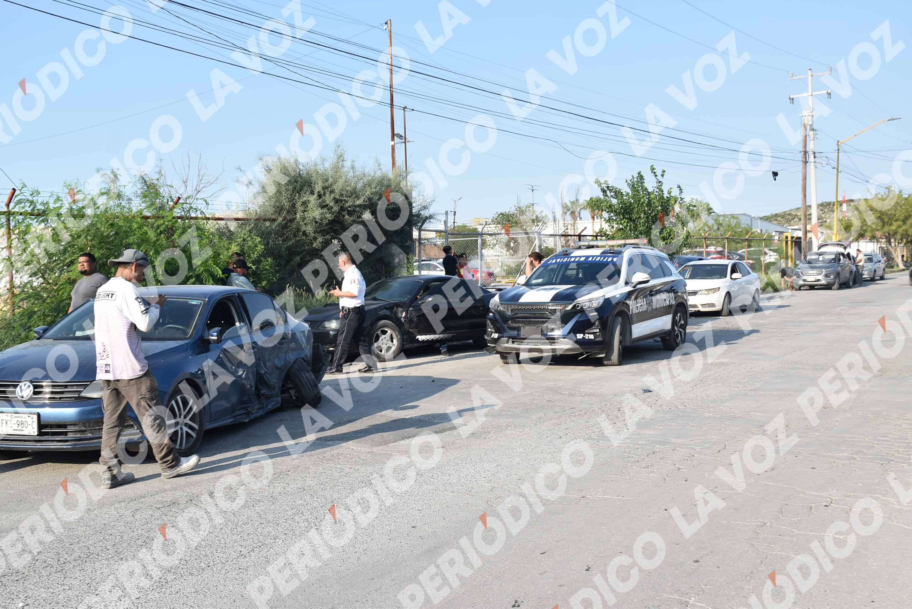 Falla mec&aacute;nica provoca choque en Monclova