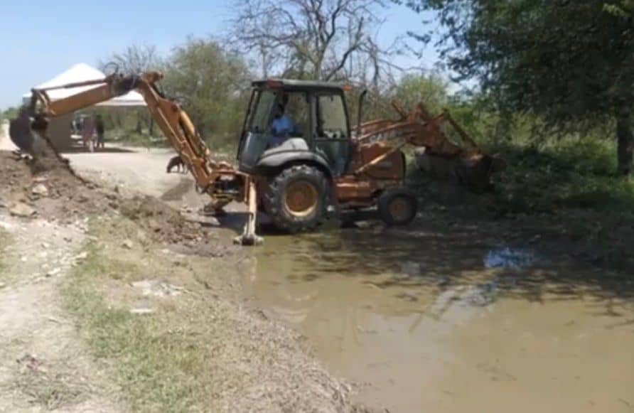 Laura Jim&eacute;nez Guti&eacute;rrez arranca construcci&oacute;n de puente en M&uacute;zquiz