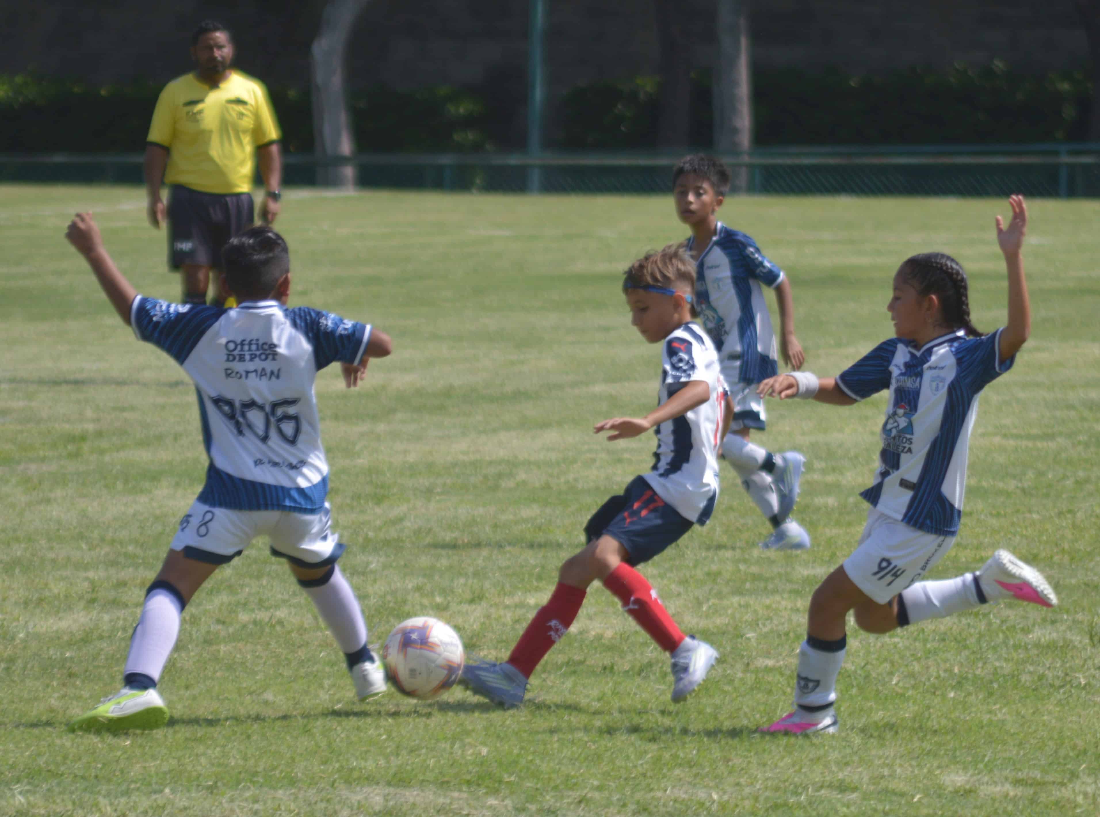 Pachuca-Monclova se corona campe&oacute;n de la Copa Xochipilli tras vencer a Rayados