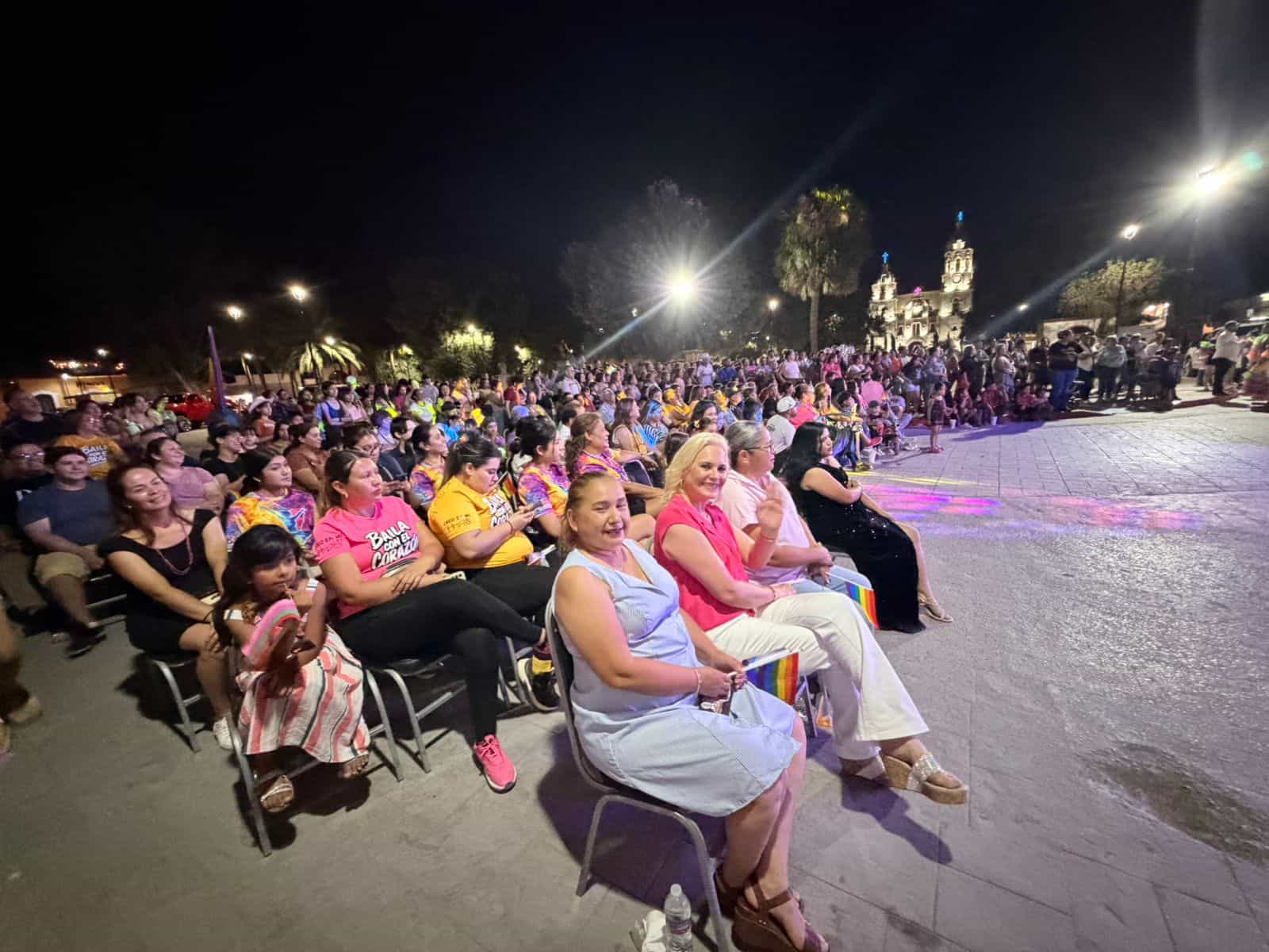 Celebran en M&uacute;zquiz sexta Marcha Pride
