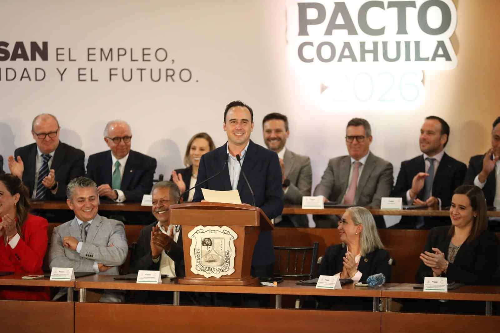 Manolo Jiménez informa sobre logros y actividades en Coahuila