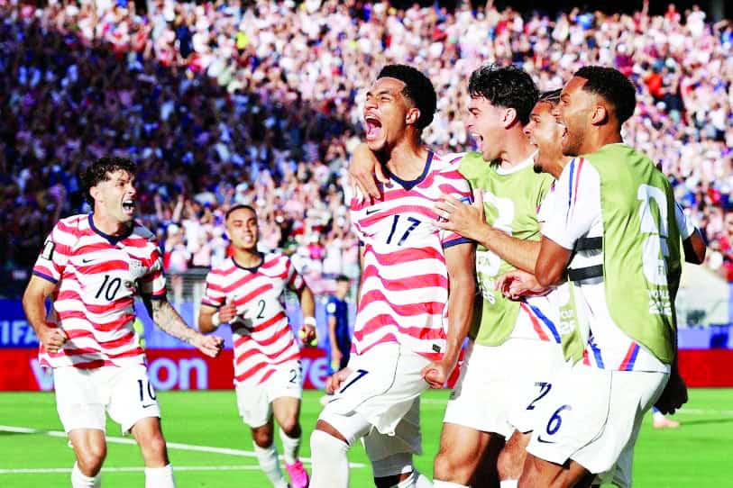 Estados Unidos vence 2-0 a Bosnia y avanza a Octavos: Folarin Balogun destaca