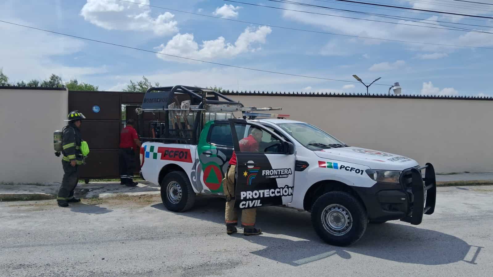 Cuerpo de Bomberos Frontera responde a falsa alarma de incendio