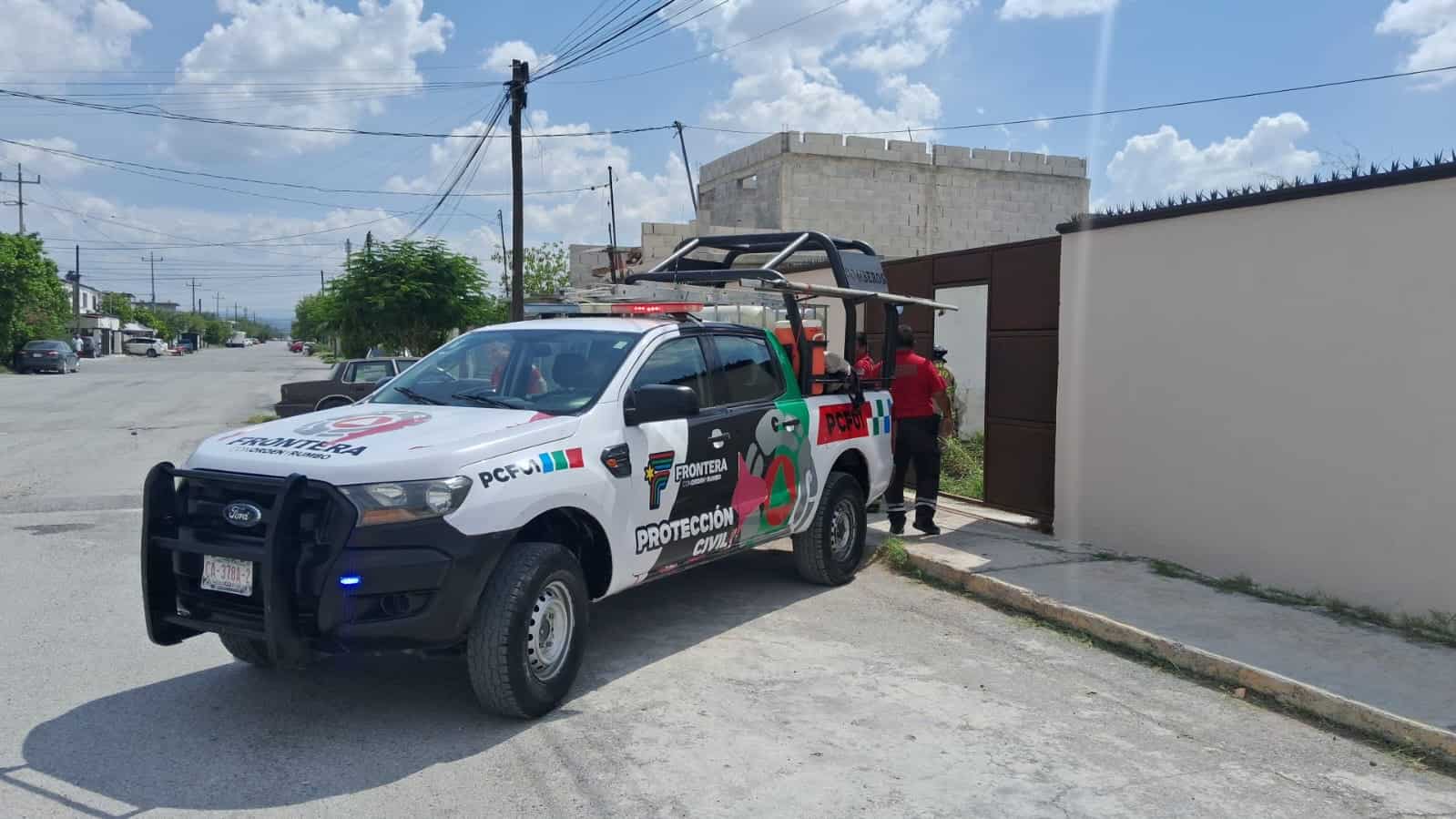 Cuerpo de Bomberos Frontera responde a falsa alarma de incendio