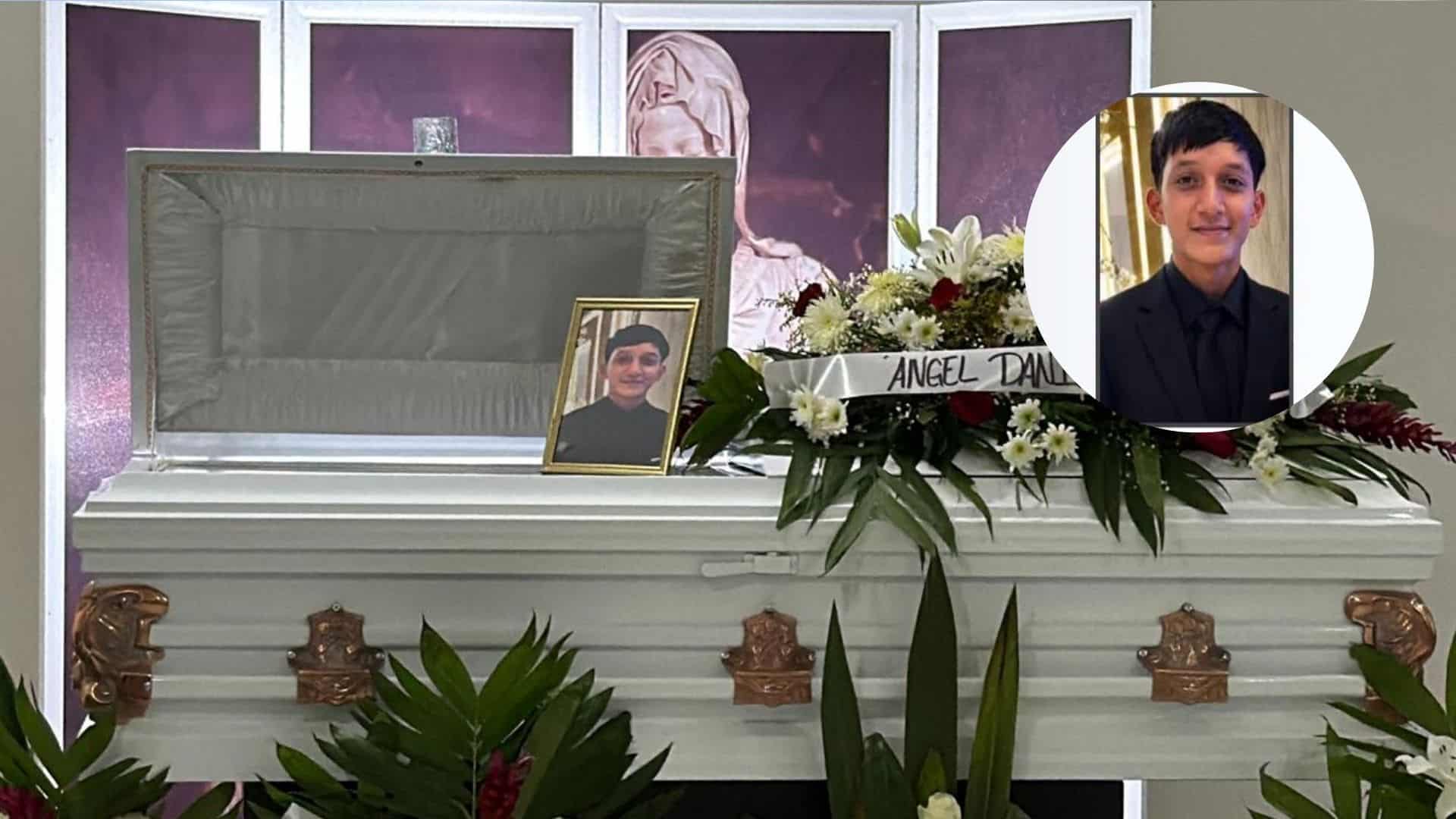 Un pulmón perforado durante un procedimiento truncó la vida de Ángel, estudiante de FIME Un pulmón perforado durante un procedimiento truncó la vida de Ángel, estudiante de FIME
