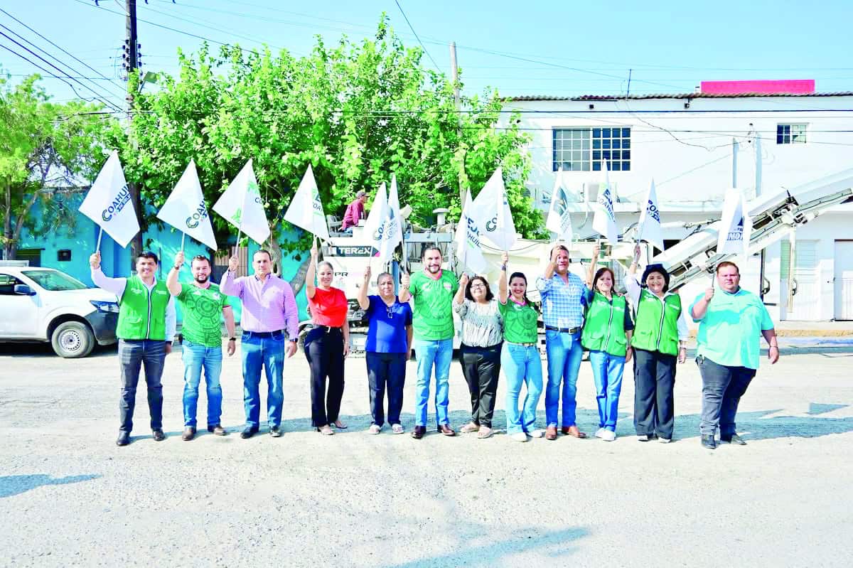 Arrancan y entregan obras en Monclova