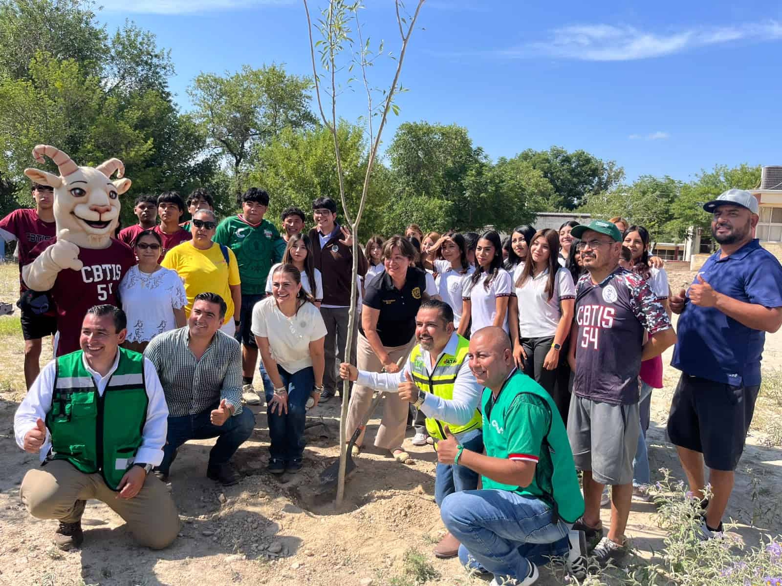 Arranca Verde Verde Coahuila 2026 con jornada de reforestaci&oacute;n en el CBTIS 54 de Acu&ntilde;a