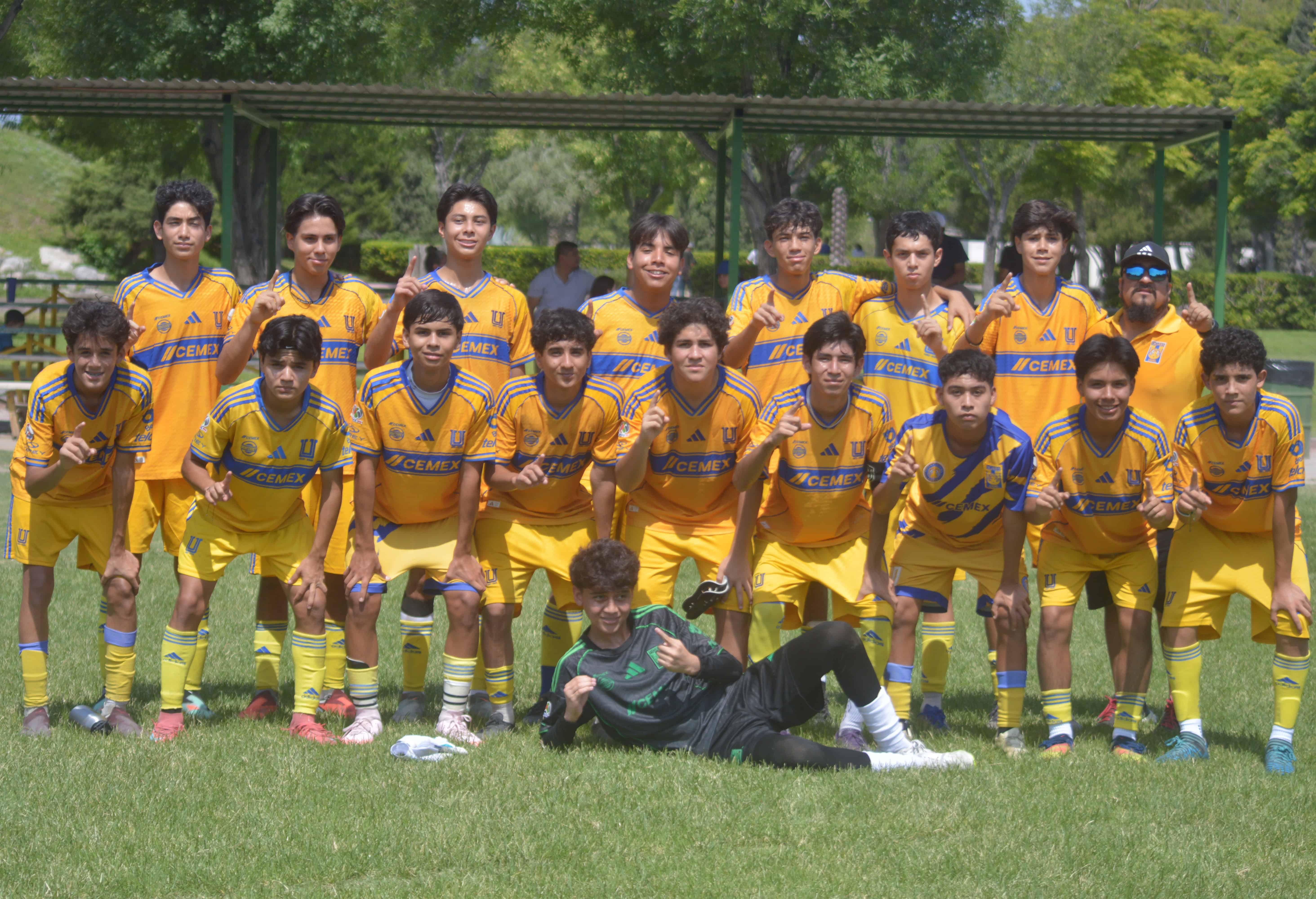 Tigres se corona campe&oacute;n Juvenil B: victoria sobre Rayados 11