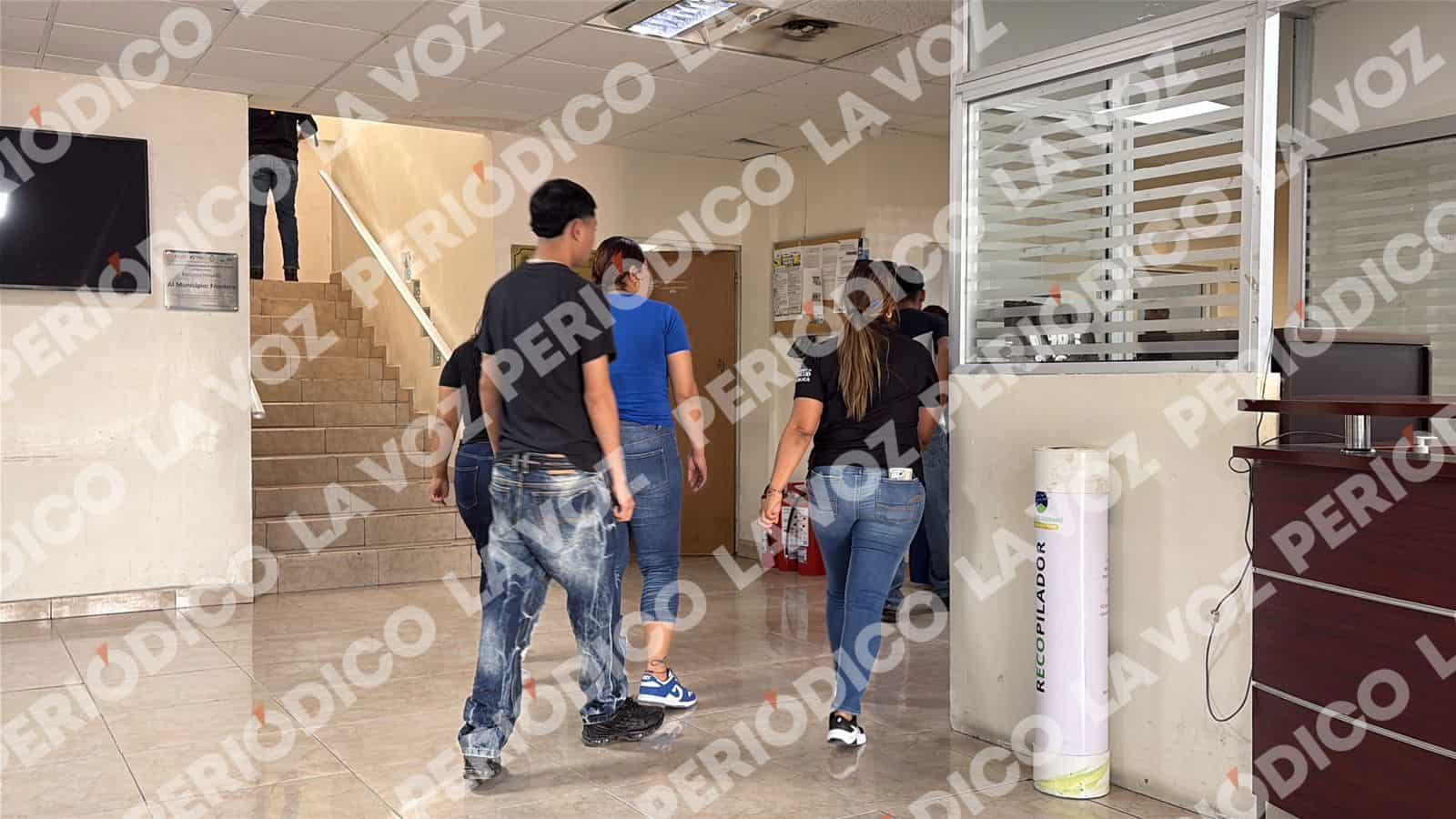 Adolescentes aceptan responsabilidad por gatito lanzado en Frontera