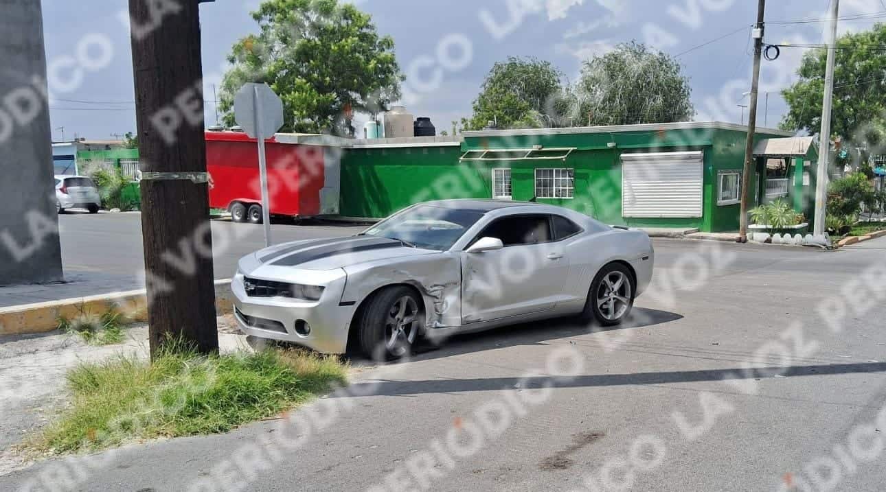 Accidente de taxi deja una mujer lesionada en Frontera