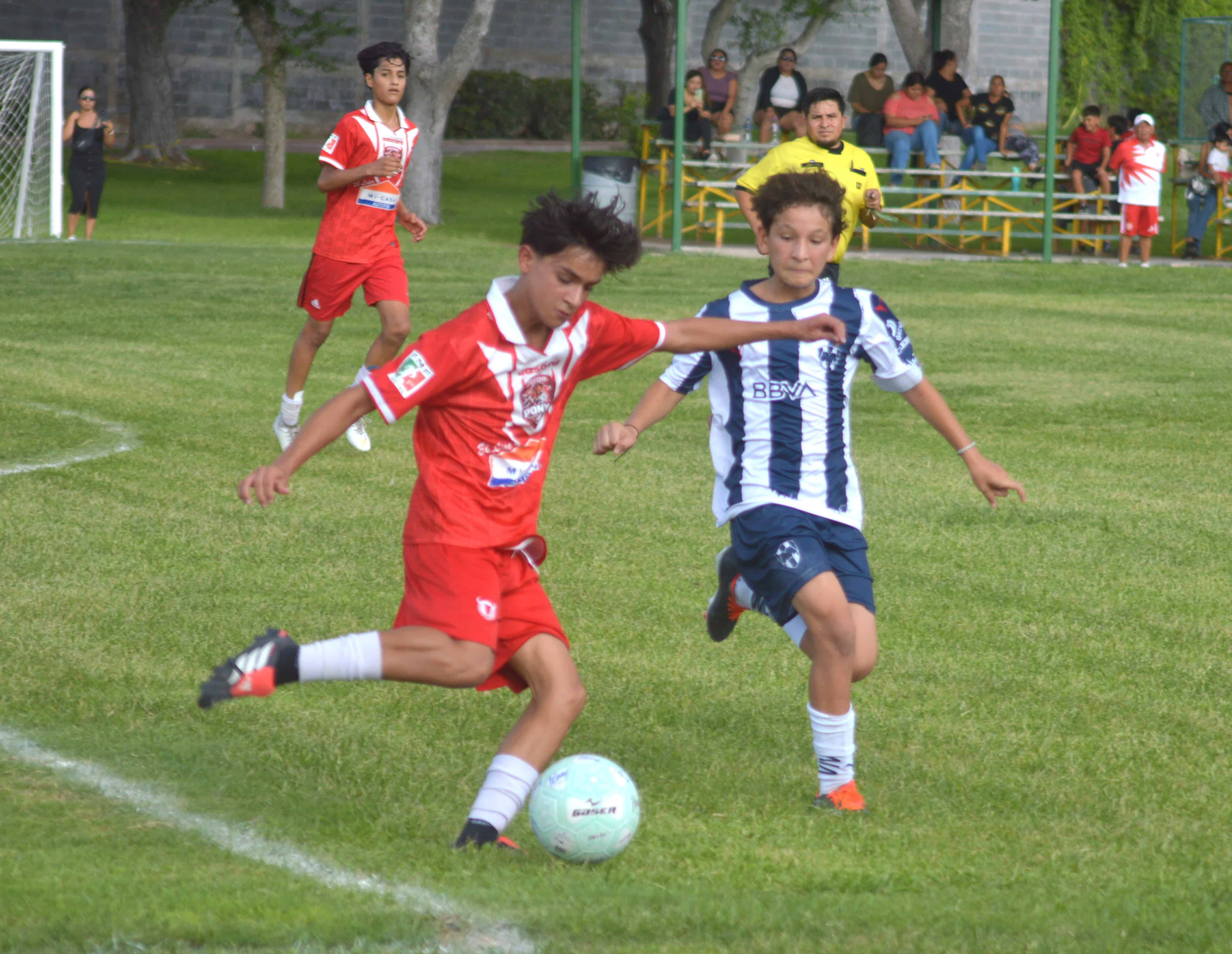 Copa Xochipilli: La lluvia detiene la final entre Cefor y Rayados