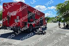 Joven motociclista resulta lesionado tras choque con camión de refrescos  en Frontera