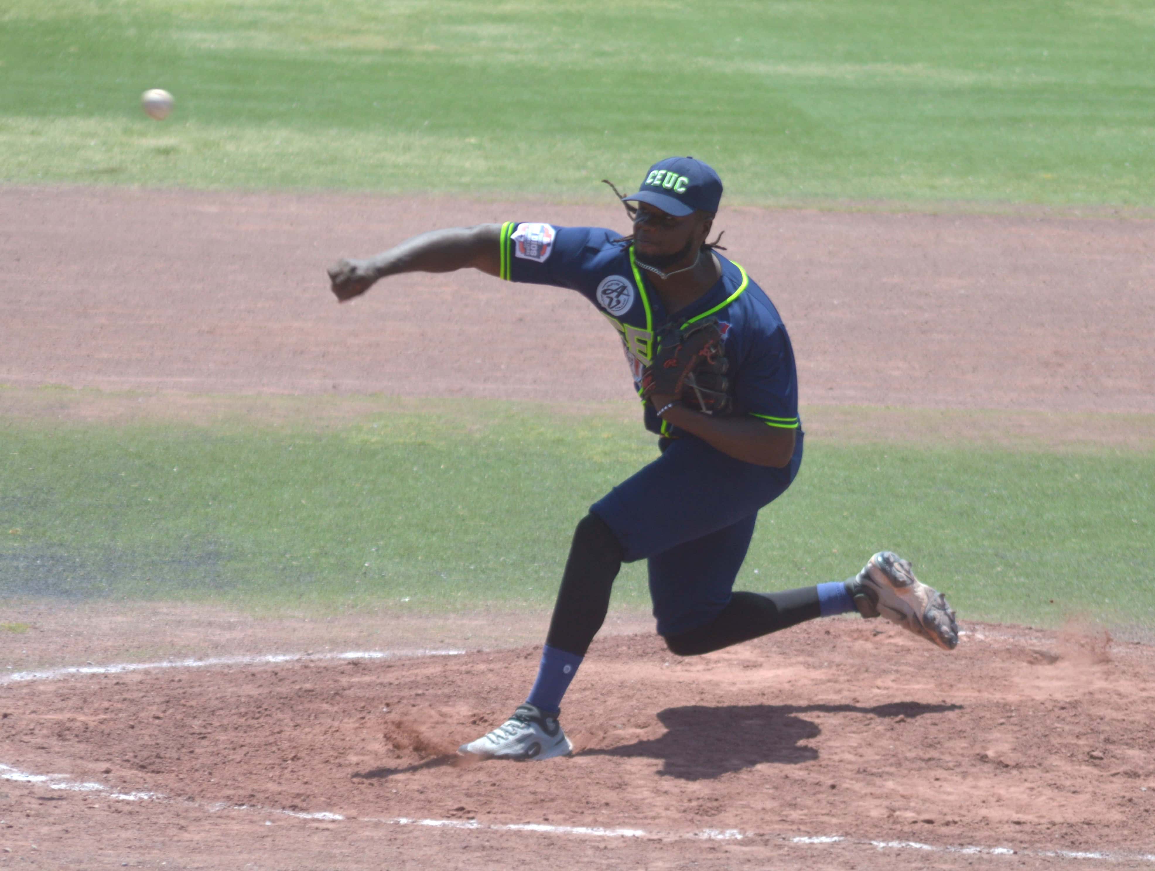 Halcones CEUC se preparan para recibir a Academia Bravos en su nido