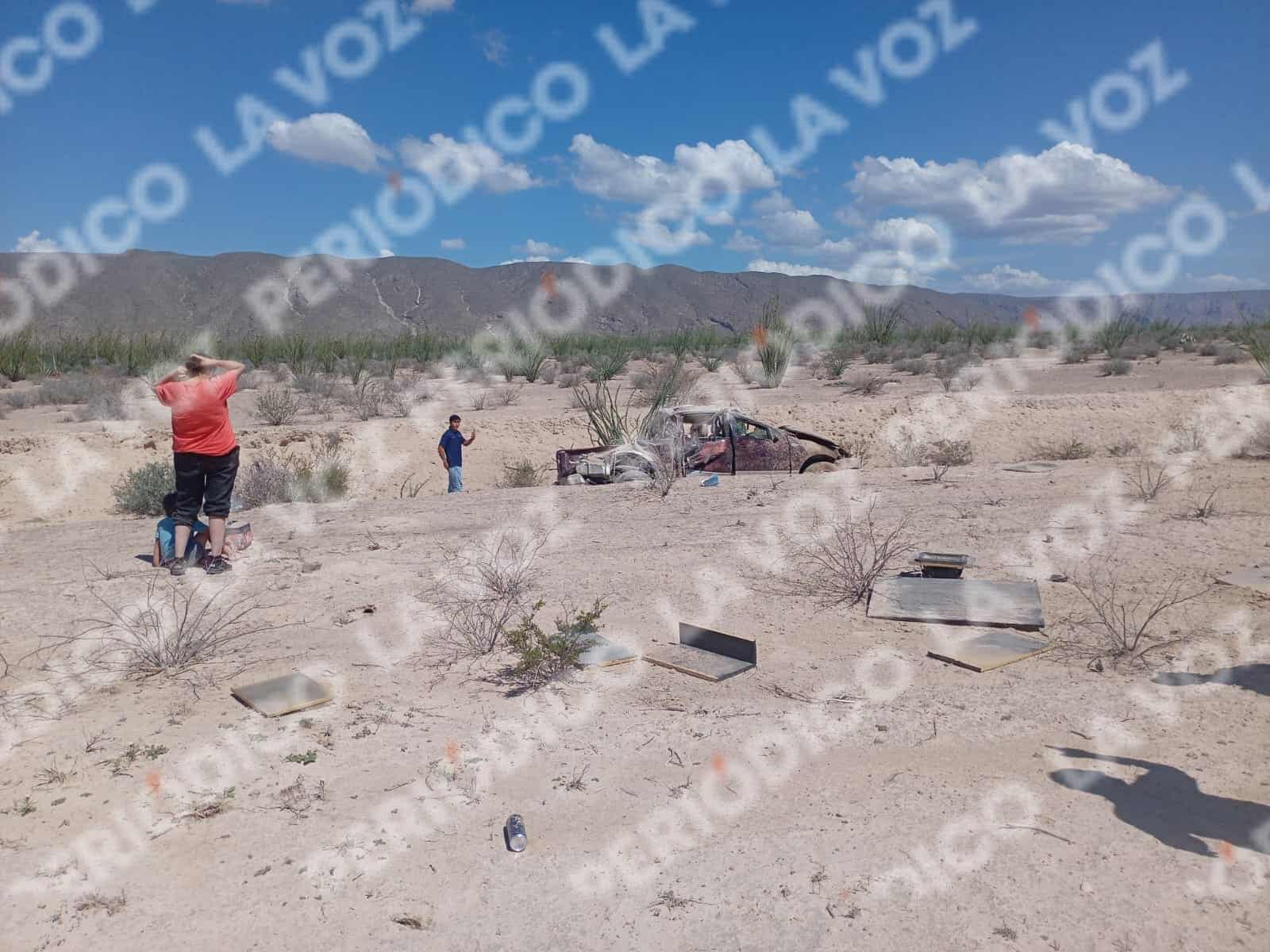 Volcadura deja 5 texanos con lesiones graves