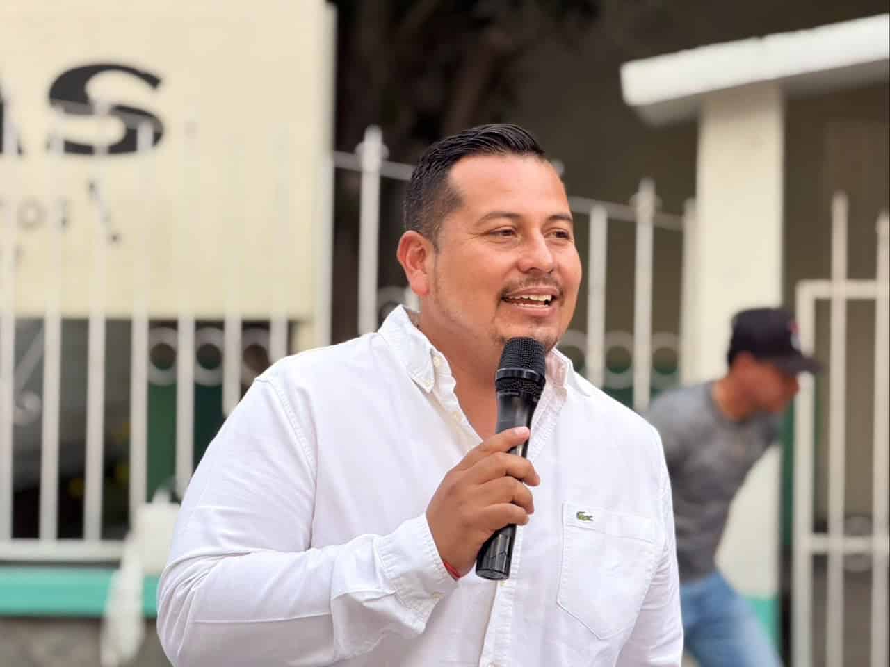 El alcalde Javier Flores celebra la Callejoneada en San Buenaventura
