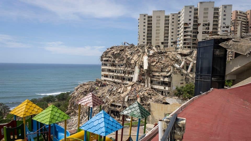 M&aacute;s de mil v&iacute;ctimas tras el devastador terremoto en Venezuela