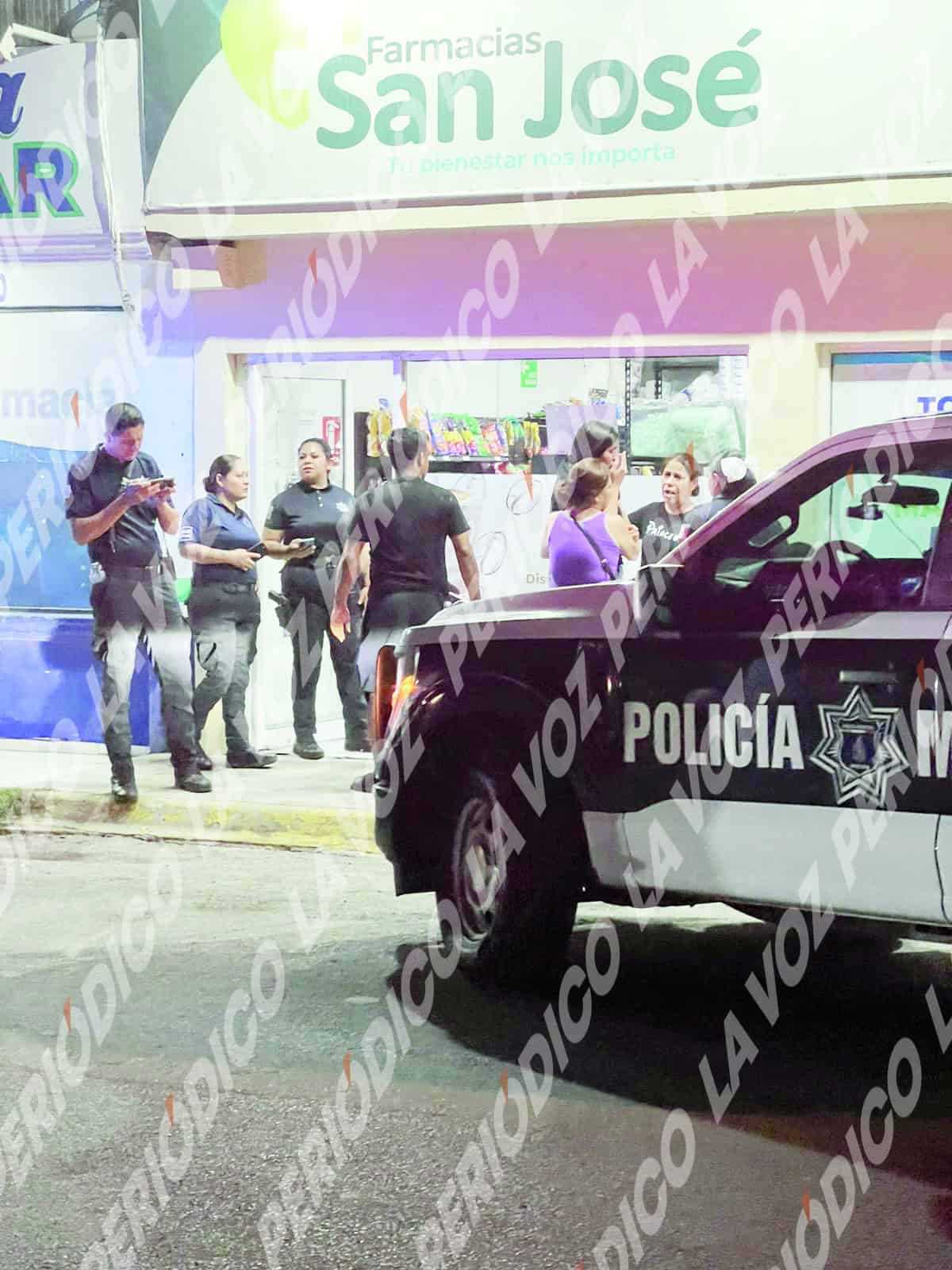 Delincuente escapa tras asalto a farmacia en Monclova