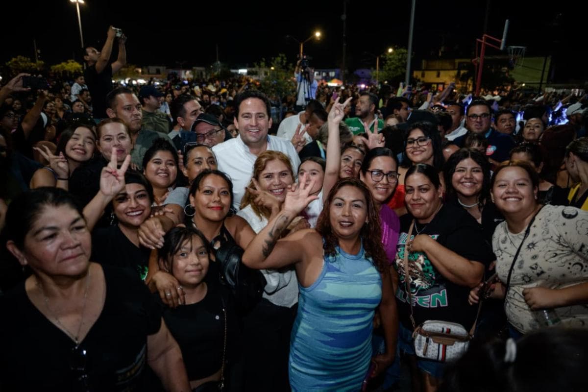Javier Díaz González presenta agenda cultural para el 449 aniversario de Saltillo