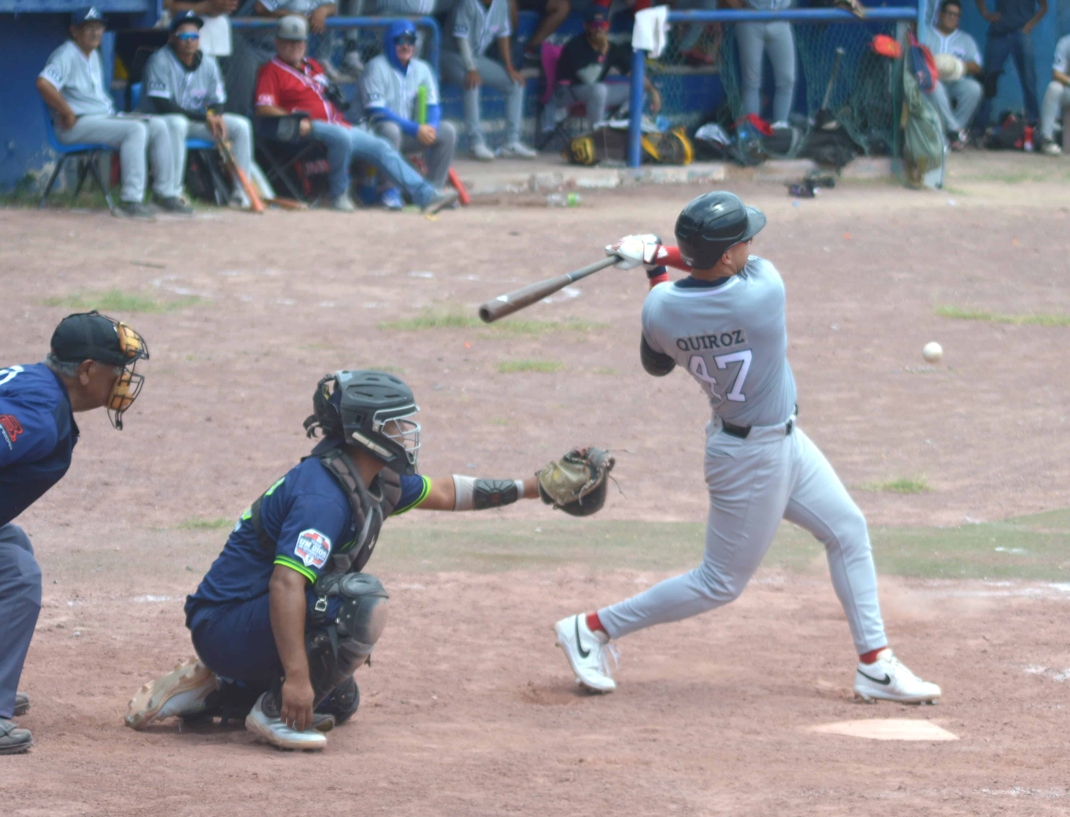 Halcones CEUC logran victoria en Monclova: vencen a Academia Bravos
