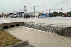 Tormenta inunda Ciudad Acuña; reportan cuatro pulgadas de lluvia y activan refugios Tormenta inunda Ciudad Acuña; reportan cuatro pulgadas de lluvia y activan refugios