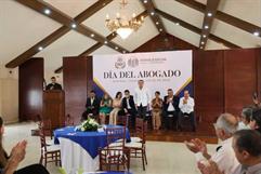 Miguel Felipe Mery Ayup resalta importancia de abogados en la justicia de Coahuila Miguel Felipe Mery Ayup resalta importancia de abogados en la justicia de Coahuila