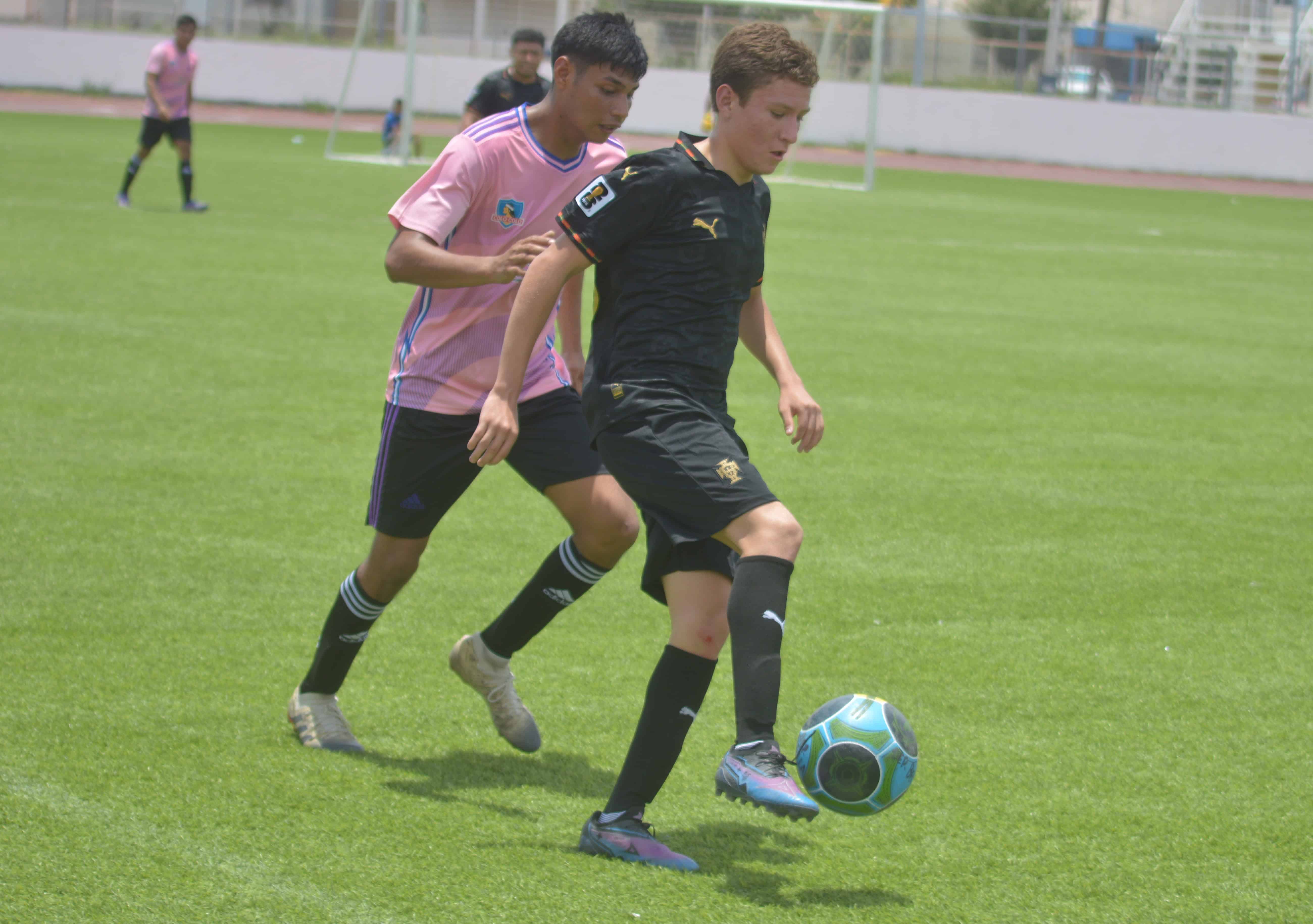 Deportivo Bella y Real Colo Colo empatan 2-2 en el Clausura 2026
