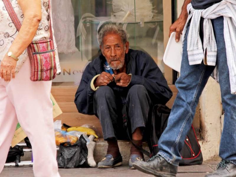 Direcci&oacute;n del Adulto Mayor de Frontera atiende casos de abandono social
