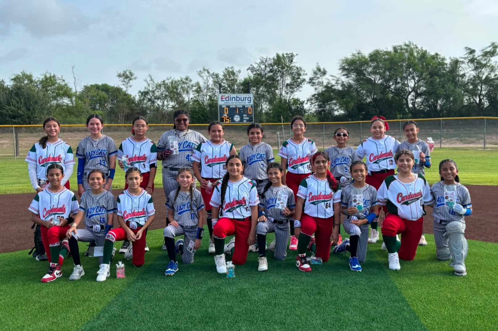 Melisa Villalobos destaca en el PONY World Series de Softbol en McAllen