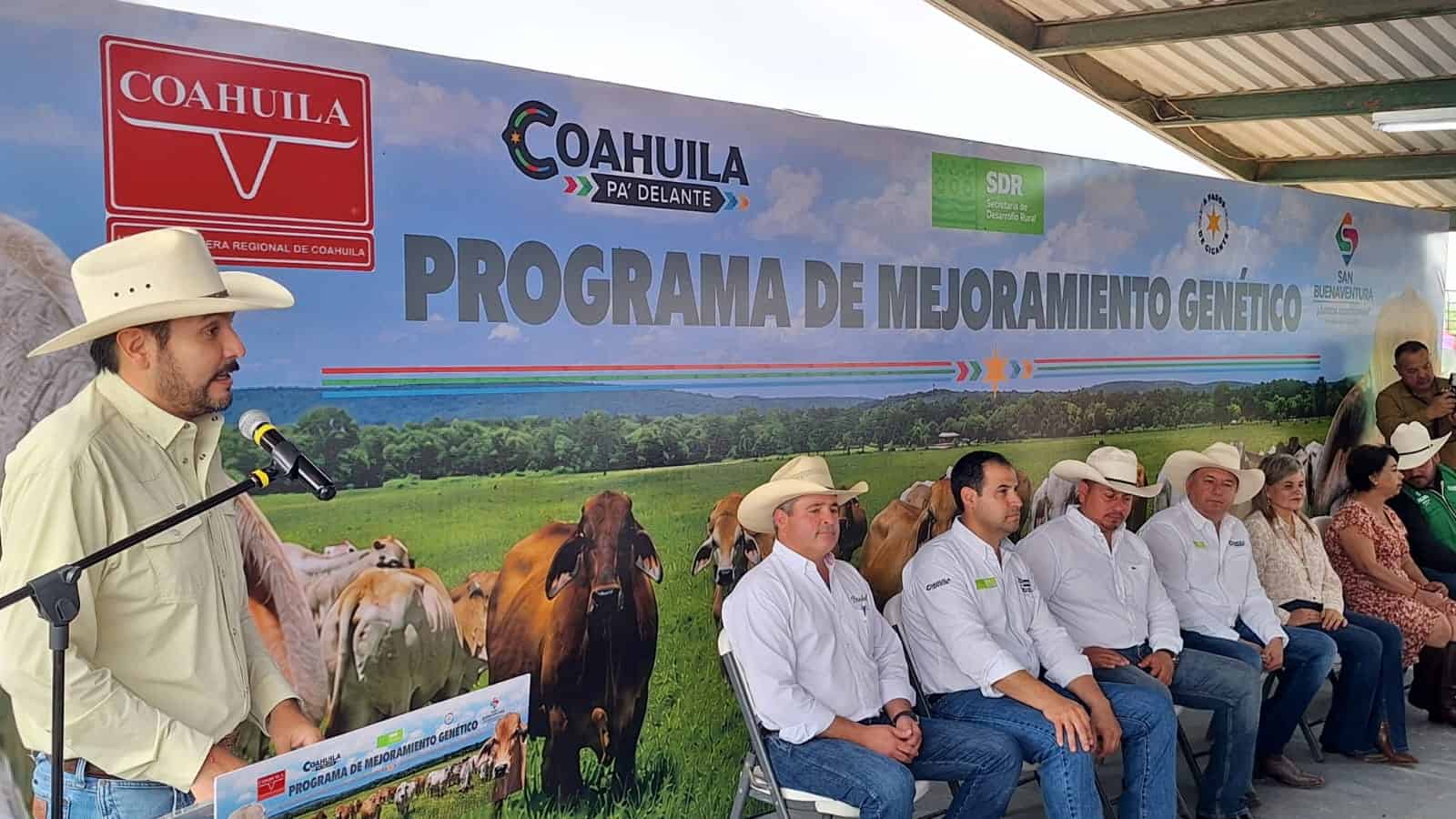 San Buenaventura: Entregan sementales para mejorar la ganader&iacute;a