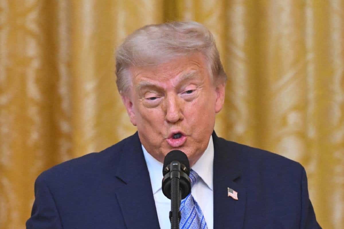 Trump denuncia intervenci&oacute;n de China en elecciones de EU