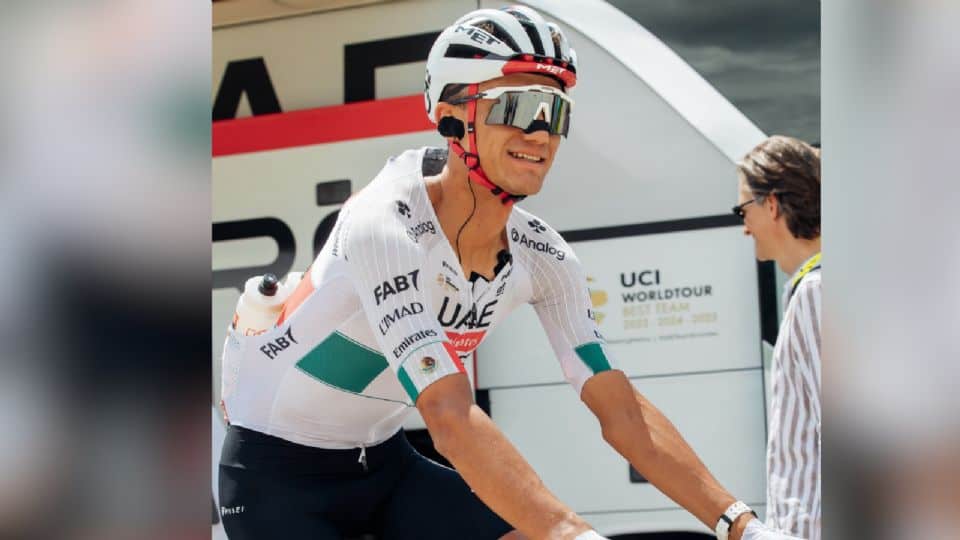 Isaac del Toro logra segundo lugar en etapa 14 del Tour de Francia 2026 Isaac del Toro logra segundo lugar en etapa 14 del Tour de Francia 2026
