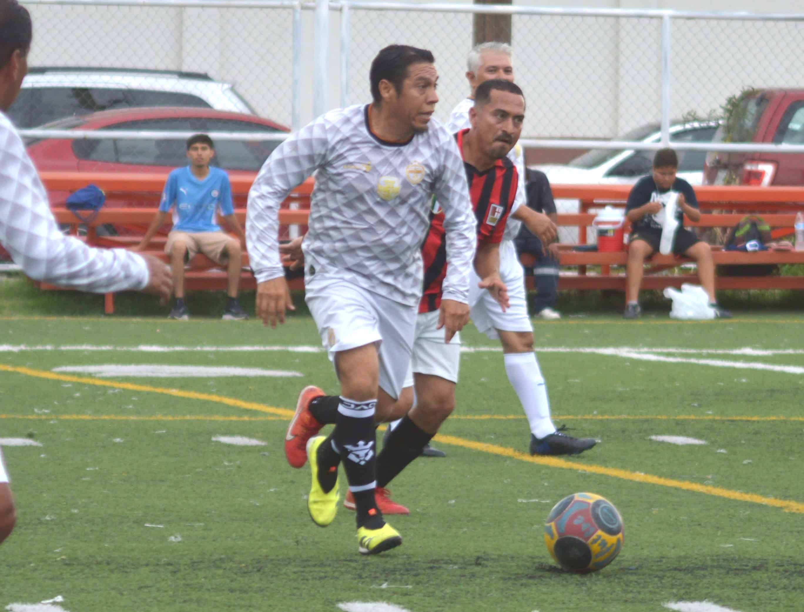 Cerveceros Monclova logra remontar, pero no accede a la liguilla