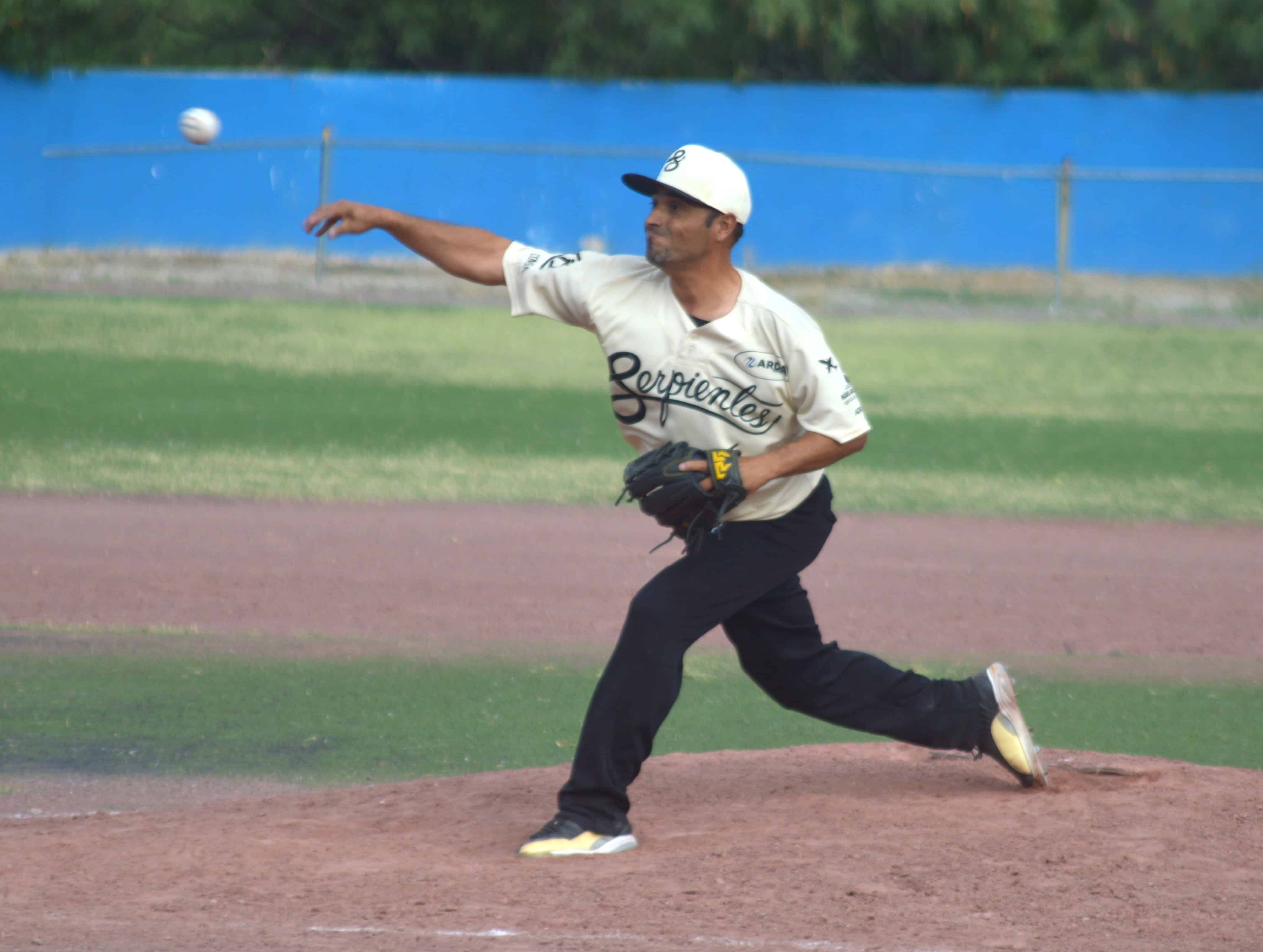 Liga de B&eacute;isbol Monclova arranca con 11 equipos en competencia