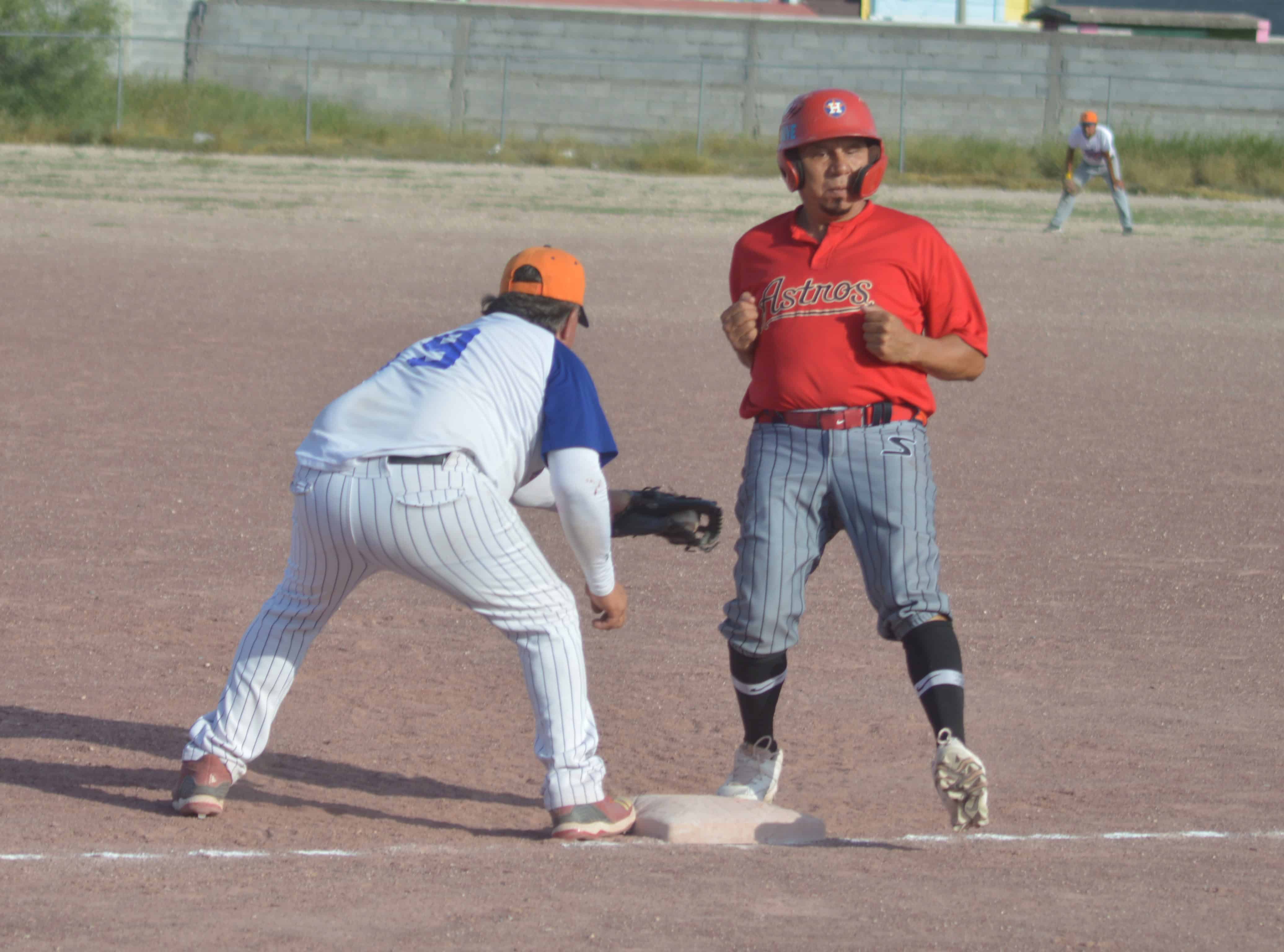 Victoria de Astros 8-3 ante Tigres en Parque Ferrocarrilero