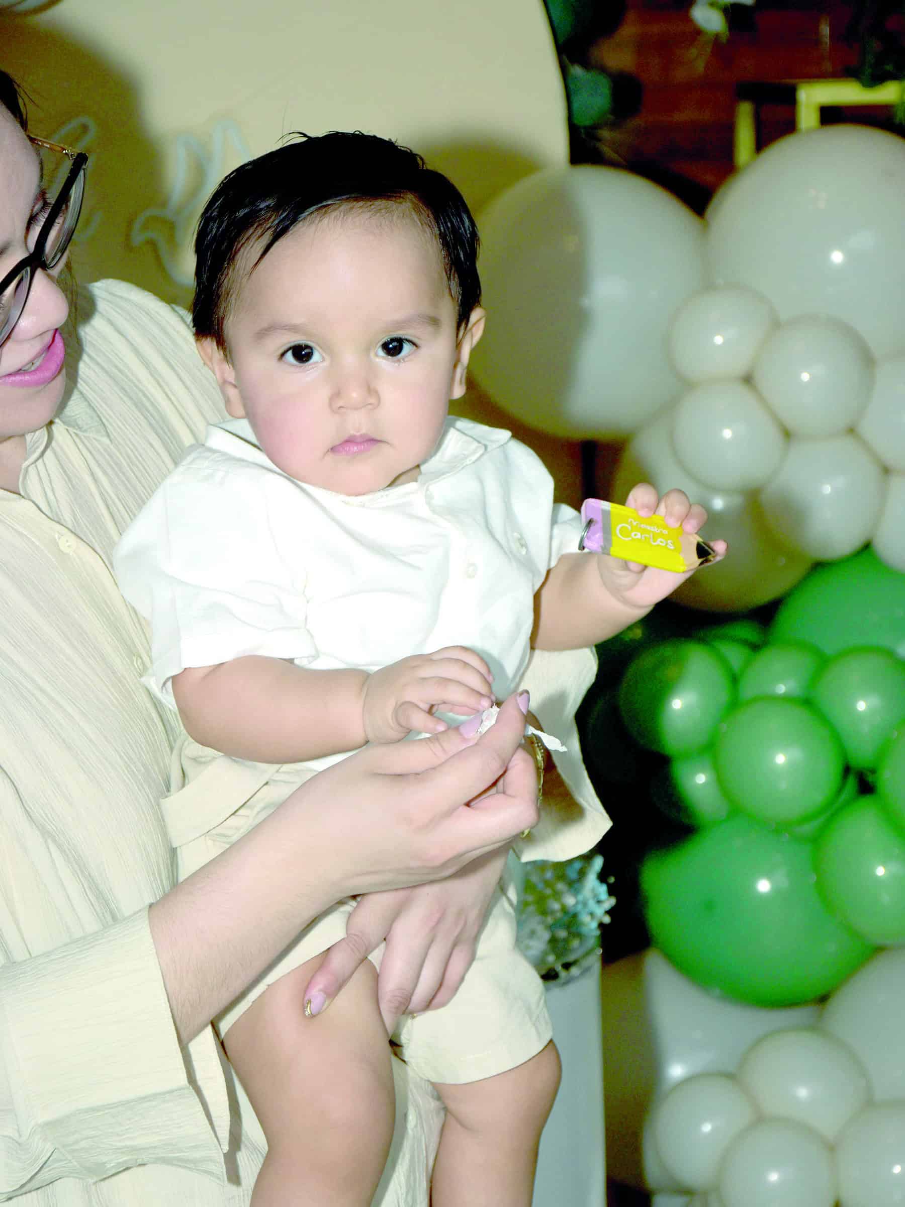 Jos&eacute; Hiram Rodr&iacute;guez celebra su primer cumplea&ntilde;os y bautismo en Monclova