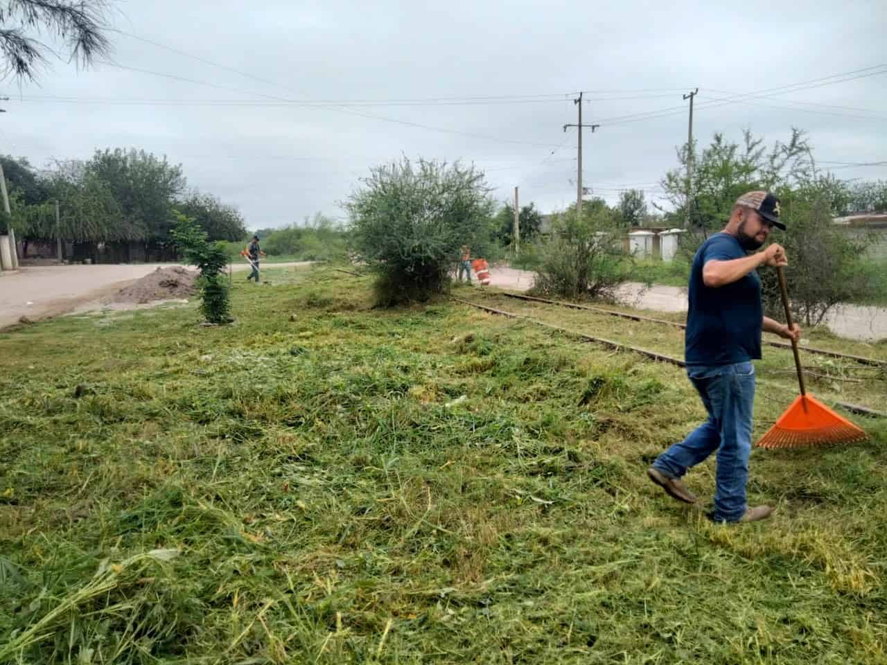 Laura Jim&eacute;nez Guti&eacute;rrez lidera acciones de limpieza en M&uacute;zquiz