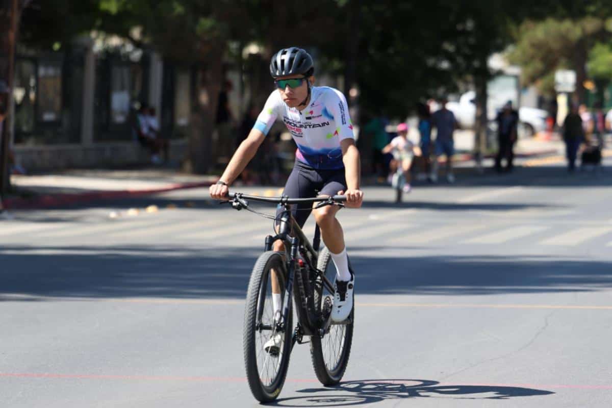 Javier D&iacute;az Gonz&aacute;lez promueve la salud en la Ruta Recreativa de Saltillo