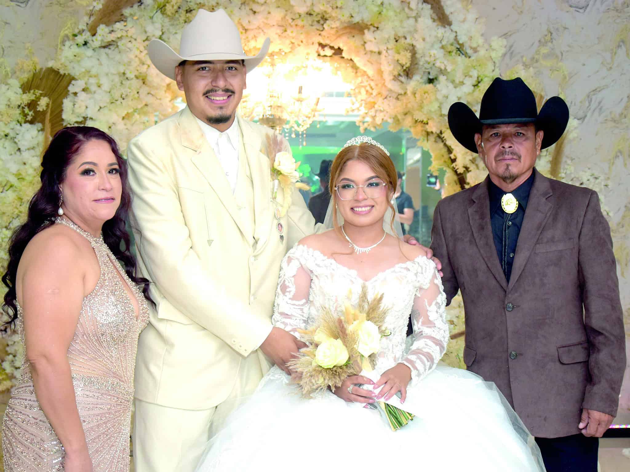 Emotiva ceremonia de matrimonio de Beyra Vel&aacute;zquez y &Aacute;ngel Mor&oacute;n