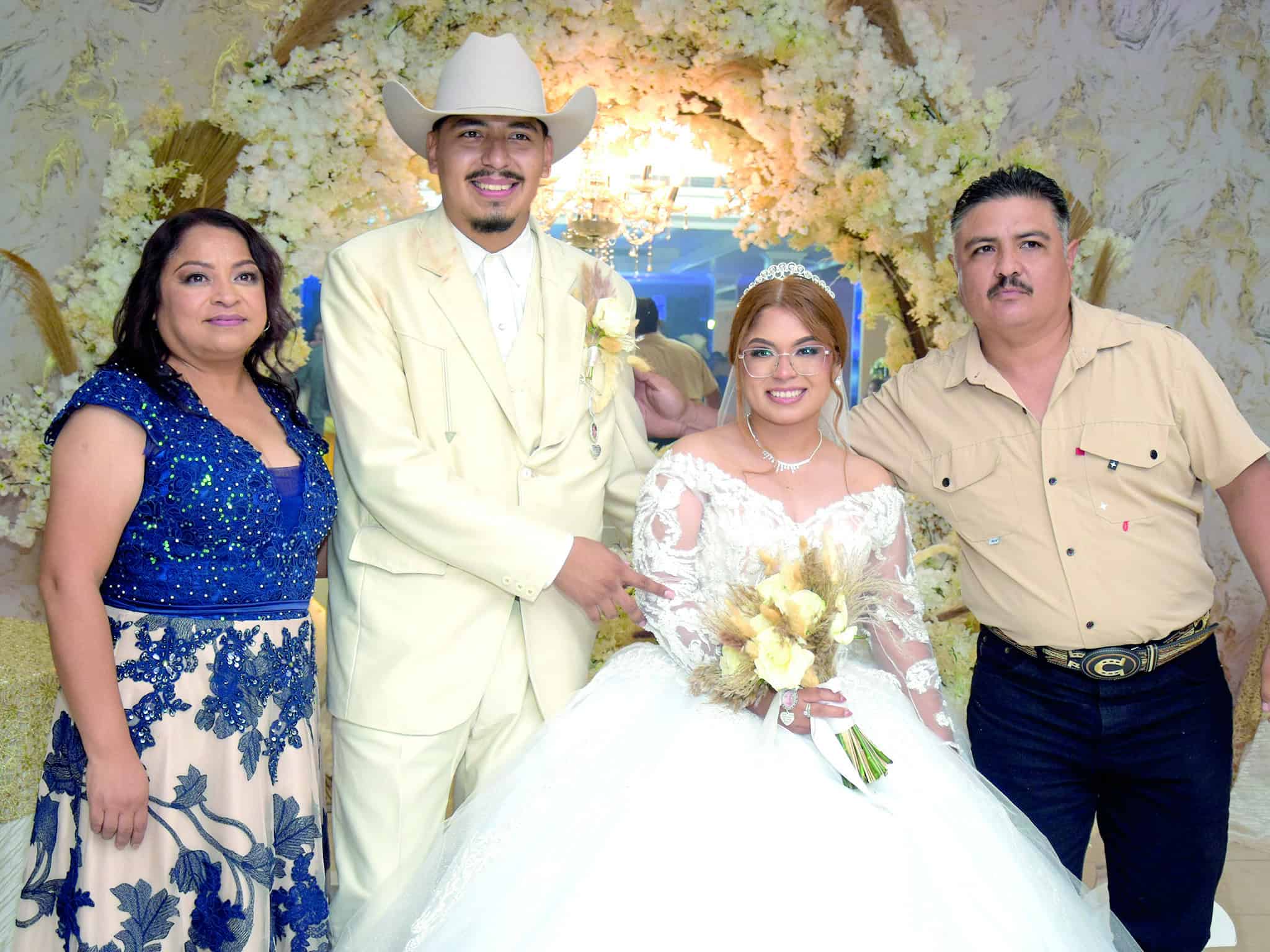 Emotiva ceremonia de matrimonio de Beyra Vel&aacute;zquez y &Aacute;ngel Mor&oacute;n