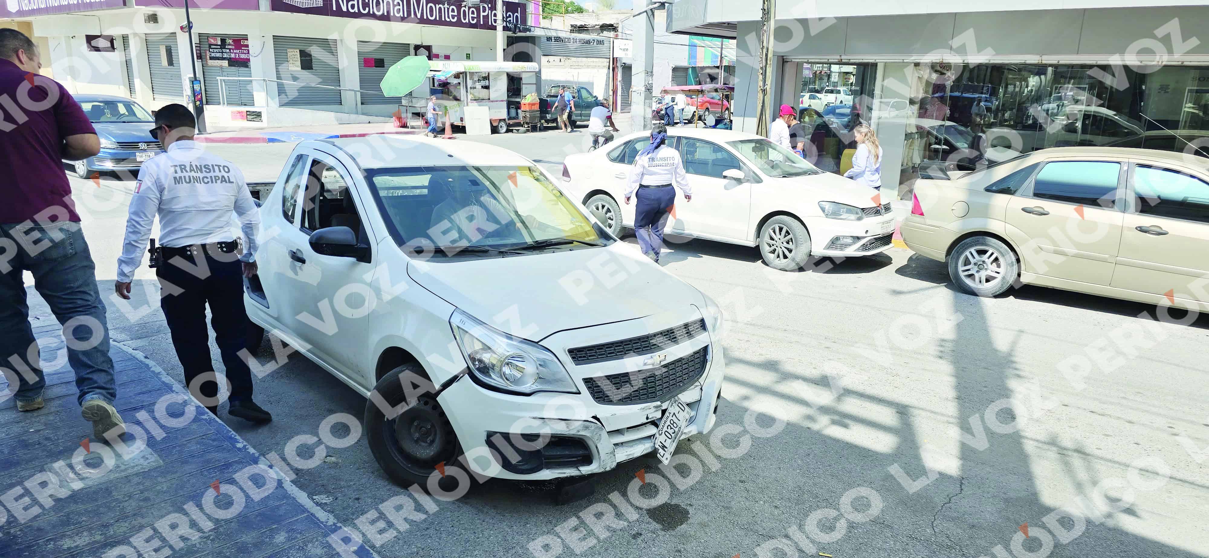 Accidente en Monclova: dos mujeres resultan heridas tras choque
