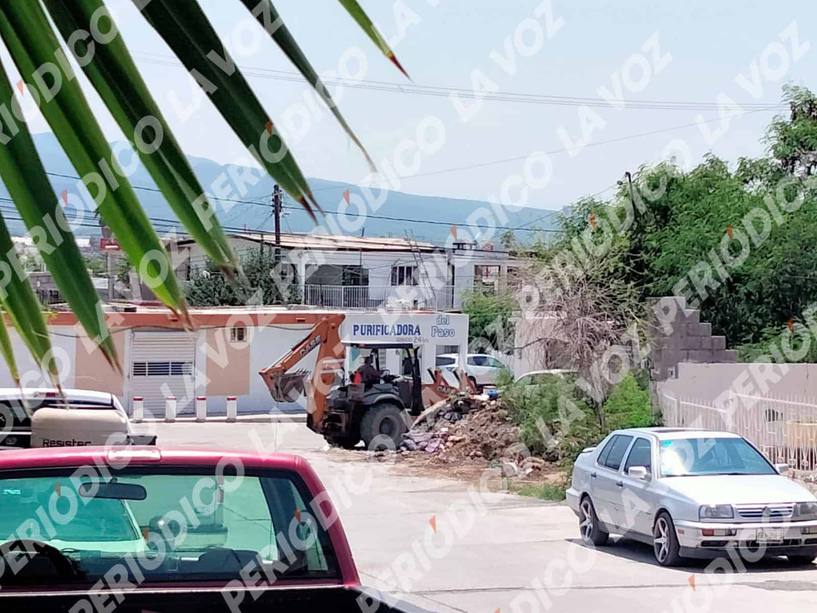 Adulto mayor cae en basurero clandestino en Monclova