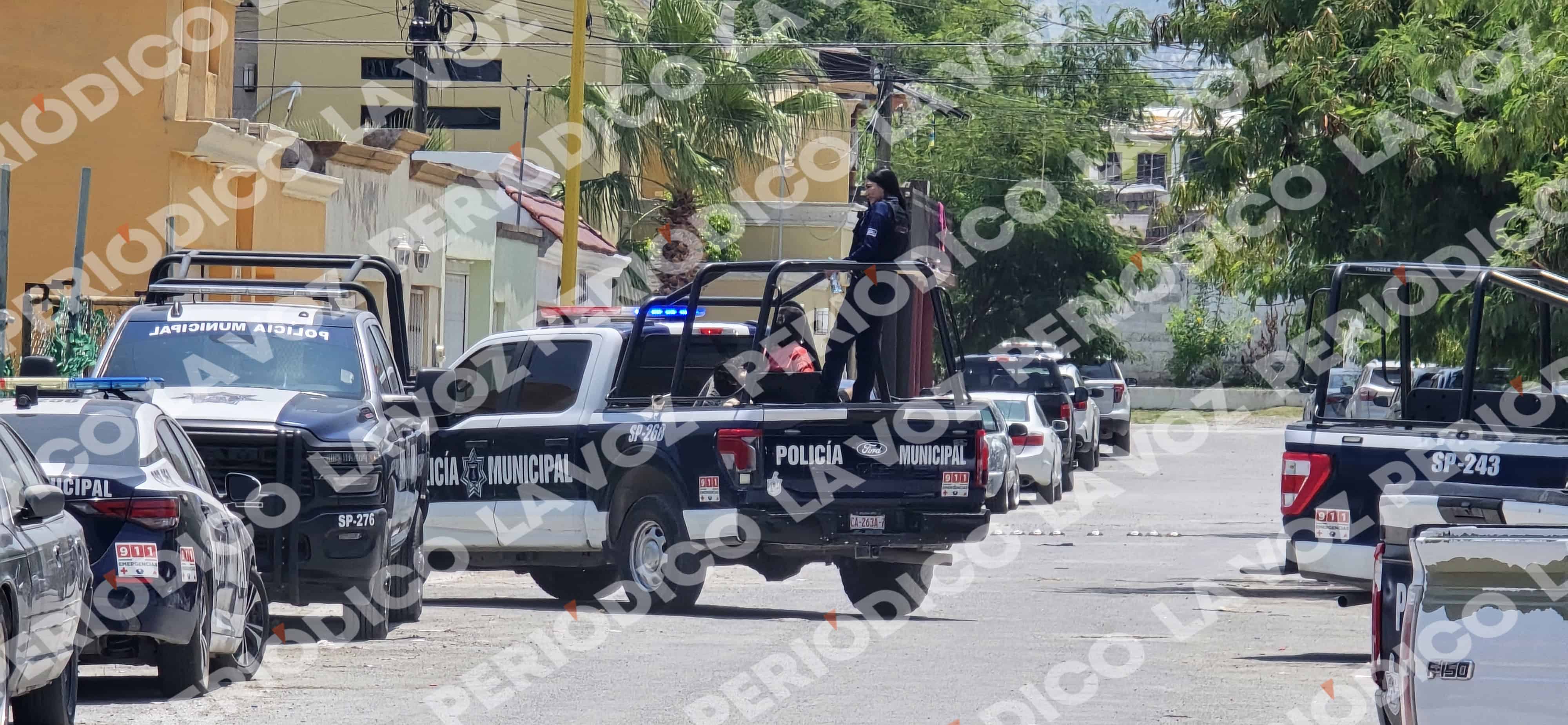 Polic&iacute;a Municipal arresta a dos hombres en Monclova