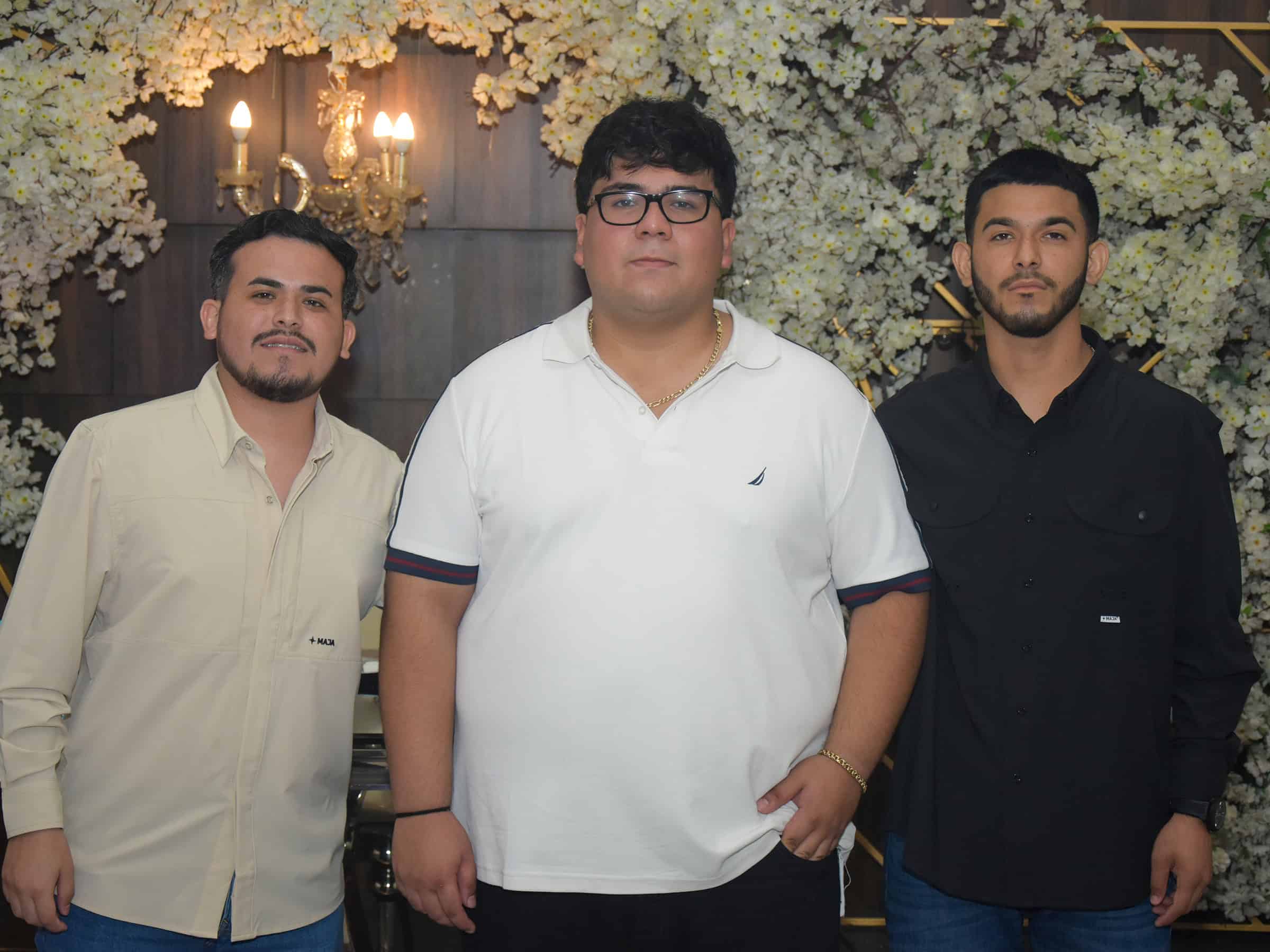 Enrique Aguilar Bustos celebra su cumplea&ntilde;os n&uacute;mero 18