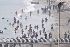 Crisis migratoria en Ceuta: 50,000 inmigrantes ilegales llegan en un día Crisis migratoria en Ceuta: 50,000 inmigrantes ilegales llegan en un día