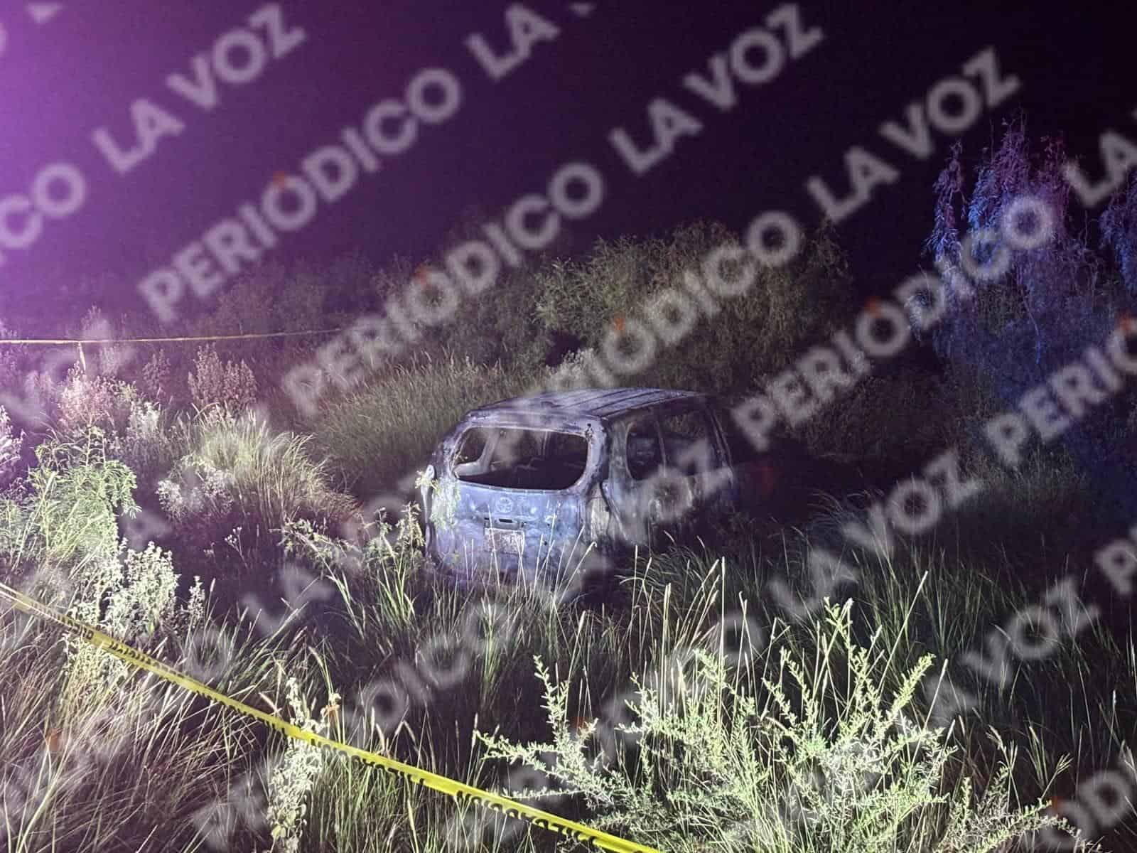 Localizan a mujer desaparecida en camioneta calcinada