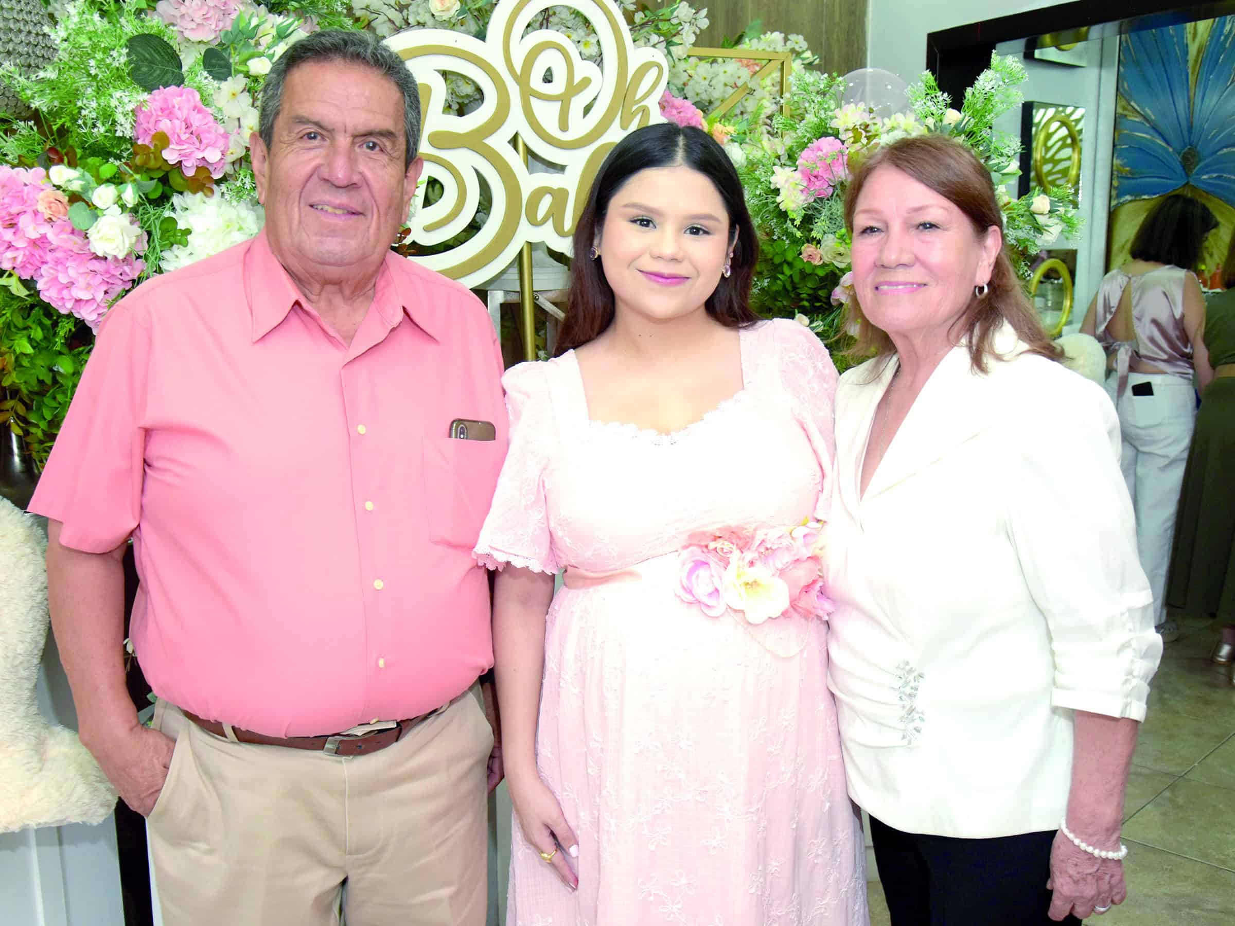 Mesly Fern&aacute;ndez celebra su baby shower: alegr&iacute;a y emoci&oacute;n en familia