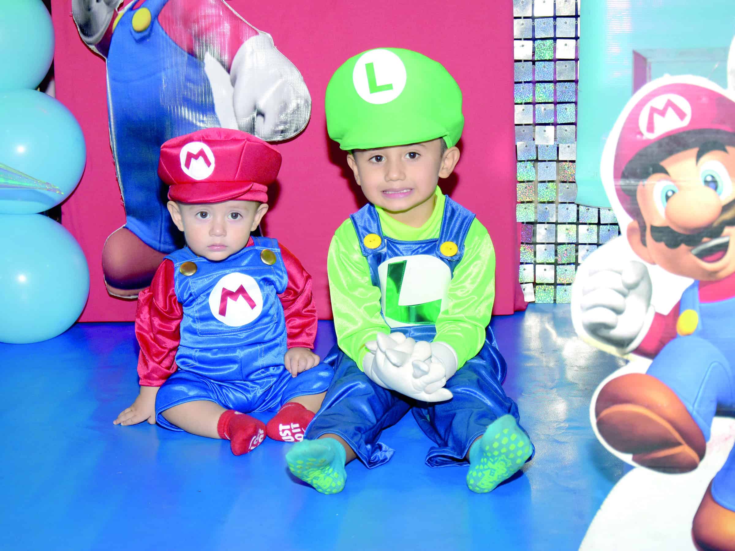 Fiesta de cumplea&ntilde;os para Leonel y Marco Reyna en sal&oacute;n de eventos